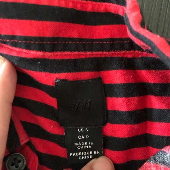 USED Mens H&M Long Sleeve Button Down Shirt - Small - Picture 2 of 3